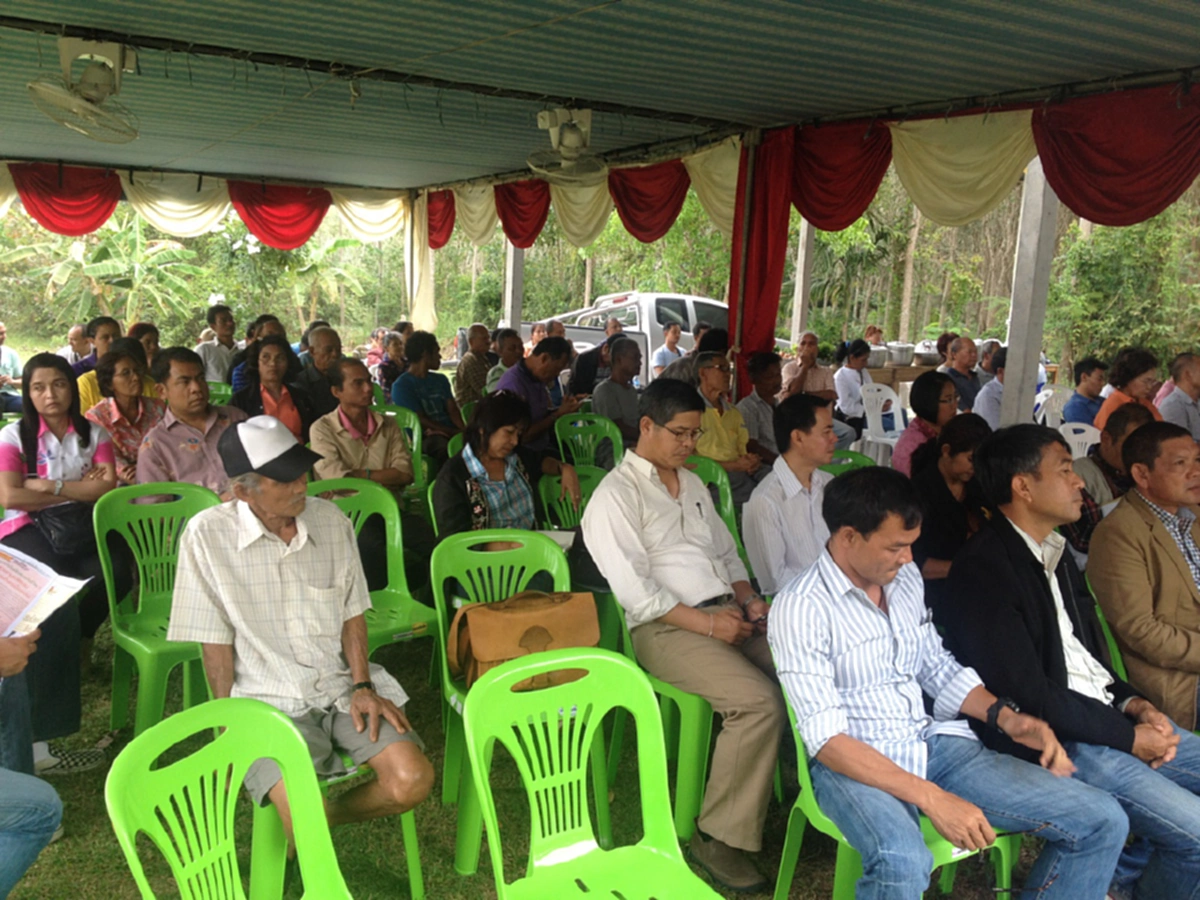 กฟก.หนุนชาวสวนยางตั้งโรงงานแปรรูปหมอนยางพารา สู้วิกฤติราคาตกต่ำ!!