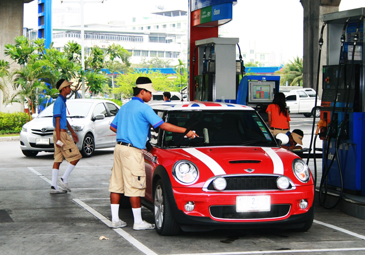 พนักงานปตท.ระส่ำ!!! หลังปรับโครงสร้าง แยกน้ำมัน-ค้าปลีกเป็นบริษัทใหม่ กว่า1,500คน ยังตัดสินใจไม่ได้ว่าจะอยู่ปตท.ที่เก่า หรือไปอยู่บริษัทใหม่