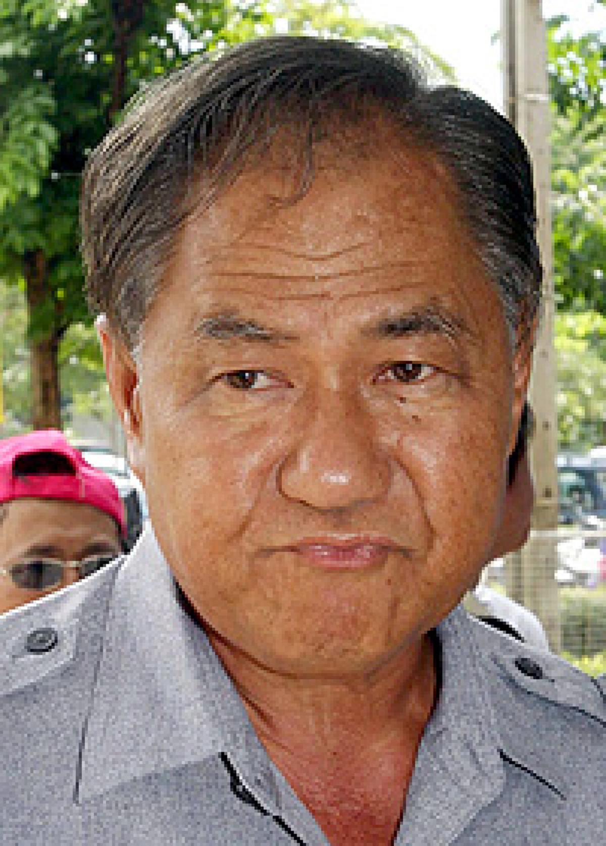 เปิดตัว!!จอมหมิ่นคอมมิวนิตส์ตัวพ่อ หนีซุกลาว เคยพ้นคุกเพราะได้รับอภัยโทษยังไม่สำนึกเผยตอนติดคุกชีวิตสบายทักษิณดูแลเดือนละ 3,000 บาท
