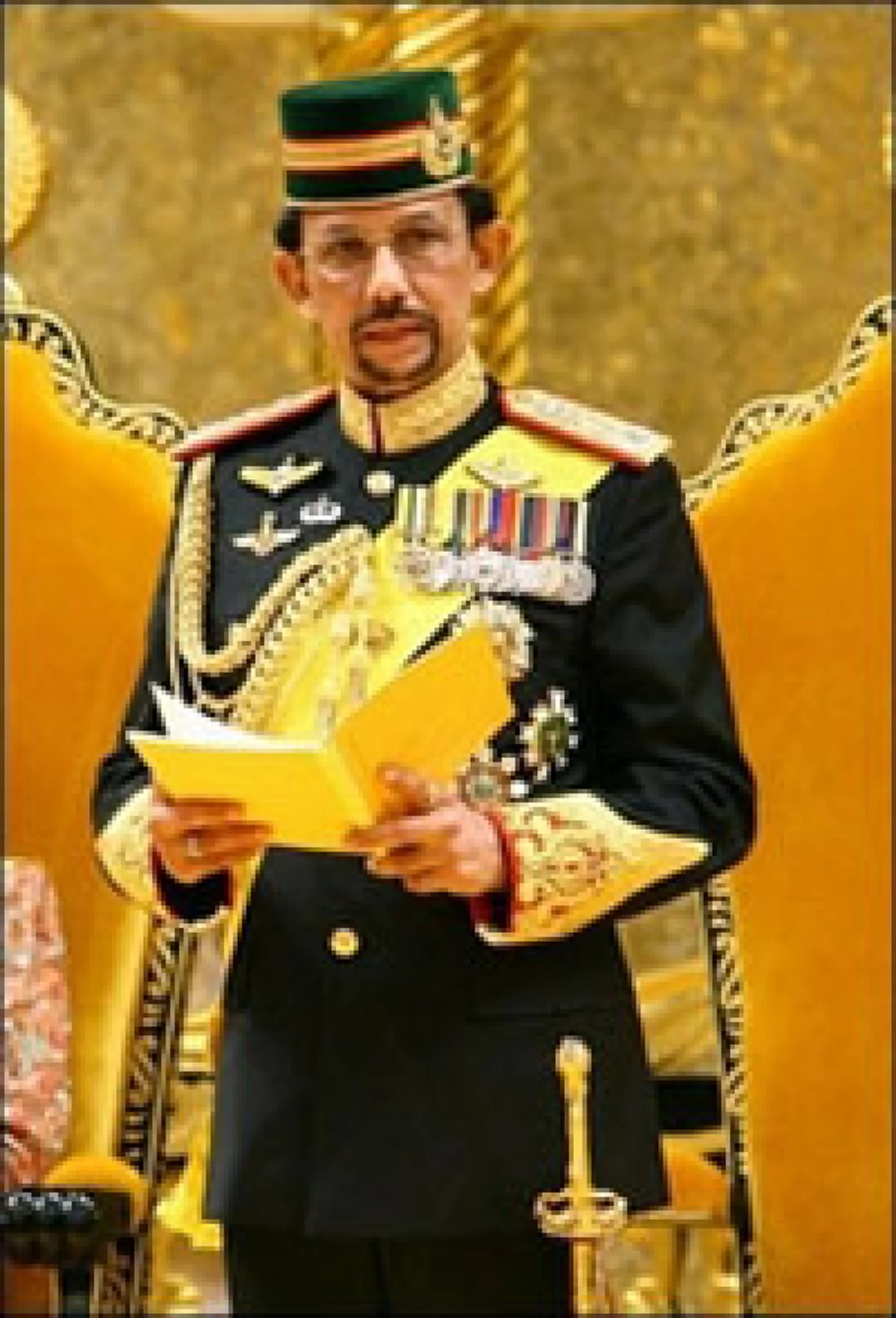 สมเด็จพระราชาธิบดีฮัจญี ฮัสซานัล โบลเกียห์ มูอิซซัดดิน วัดเดาละห์