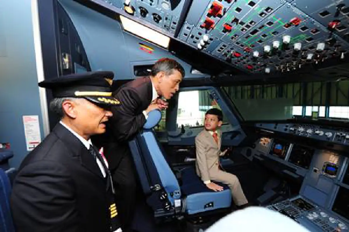 ที่สุดแห่งพระปรีชาสามารถ "เจ้าฟ้านักบินแห่งราชวงศ์จักรี" เผย! ทรงสนพระทัยด้านอากาศยานและการบินตั้งแต่ยังทรงพระเยาว์ 