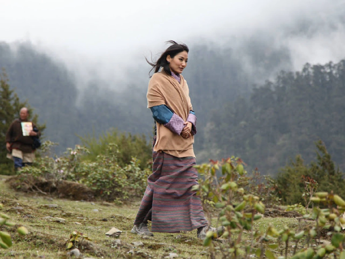 งดงามยิ่งนัก !! ราชินีแห่งภูฏาน ใช้ชีวิตเรียบง่าย คล้ายสามัญชนธรรมดา ไม่ถือพระองค์แม้แต่น้อย (ภาพ+รายละเอียด)