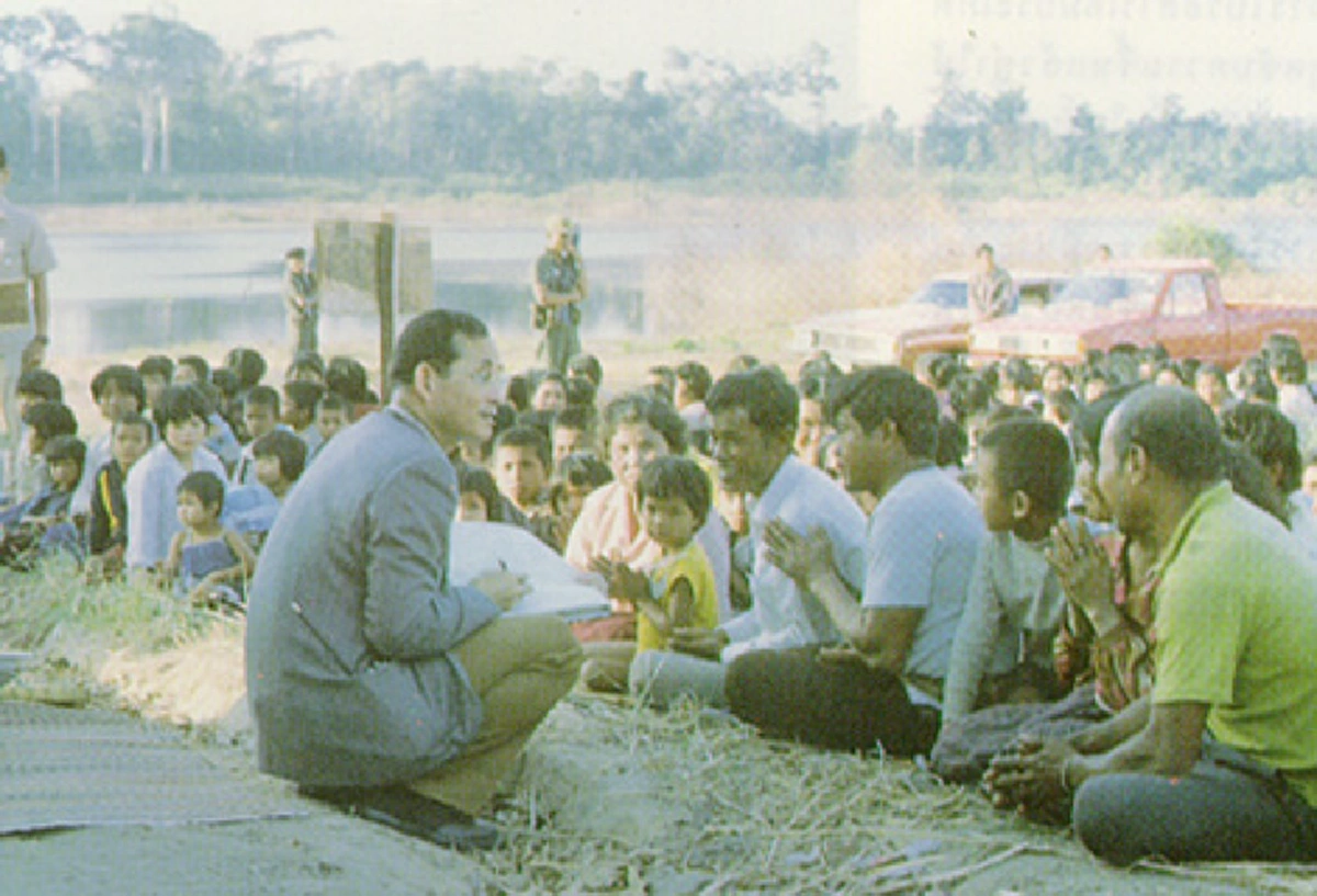 ธ สถิตในดวงใจไทยนิรันดร์...การเสด็จพระราชดำเนินในถิ่นทุรกันดารของในหลวง ร.๙ โพลชี้นี่คือภาพความทรงจำที่ตราตรึงในหัวใจของคนไทย