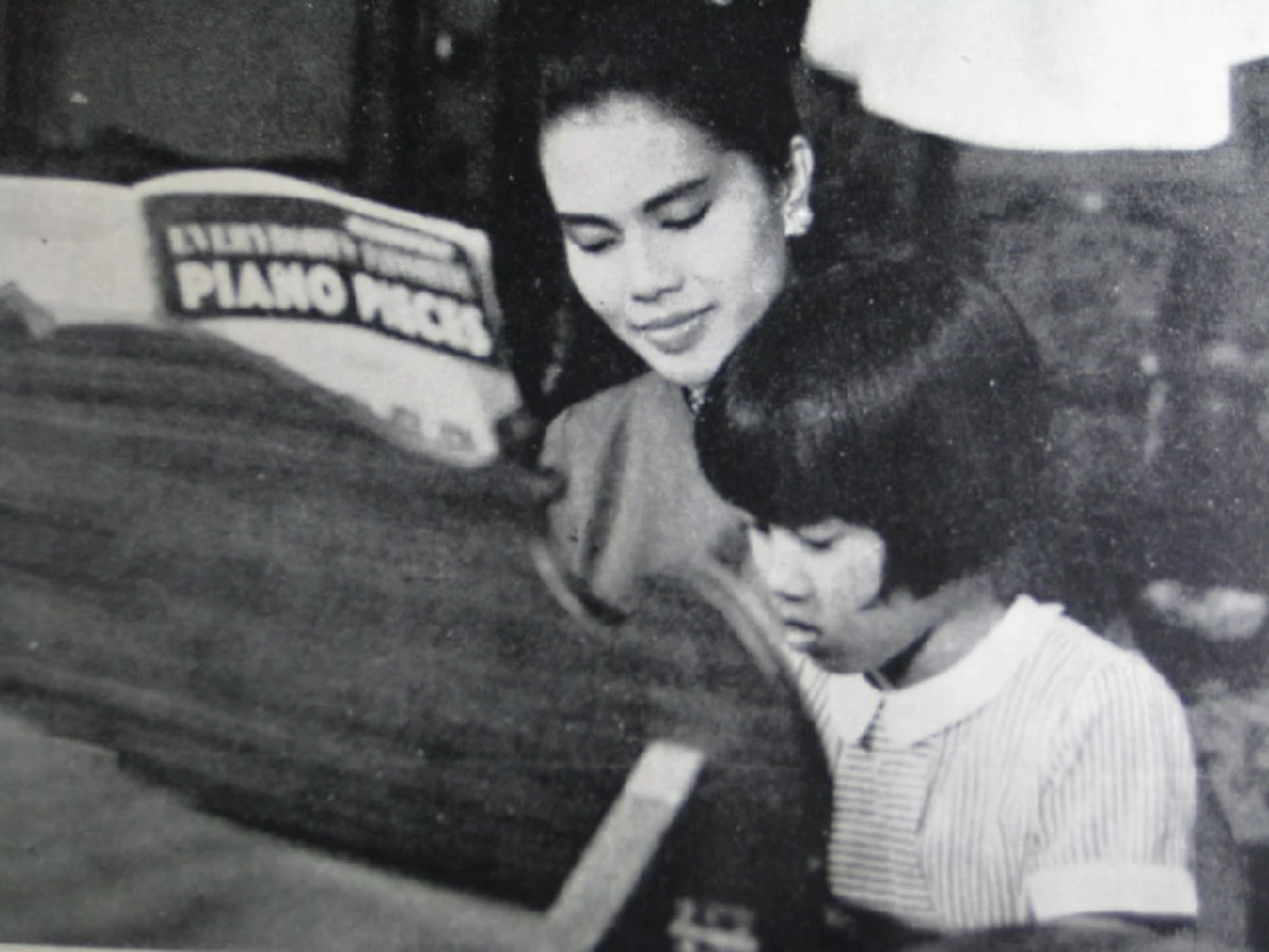 สุดประทับใจ! เปิดพระราชนิพนธ์ในสมเด็จพระเทพรัตนราชสุดาฯ ตรัสถึงพระราชินี 