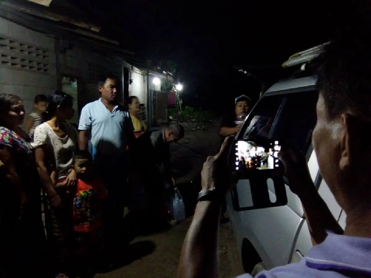 สุดสะเทือนใจ!! "เขาบอกไม่ใช่คนไทย รับของไม่ได้..." เสียงจากแรงงานพม่าที่ถูกน้ำท่วมหนักภาคใต้ ที่ไม่มีหน่วยงานไหนพูดถึง(ชมภาพ)