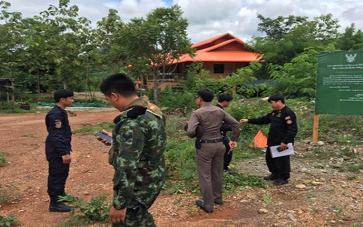 ตร.บุกตรวจ-อายัดที่วัดโมกคัลลานะเครือข่ายธรรมกายเชียงใหม่ พบบุกรุกป่าฯกว่า 14 ไร่ 