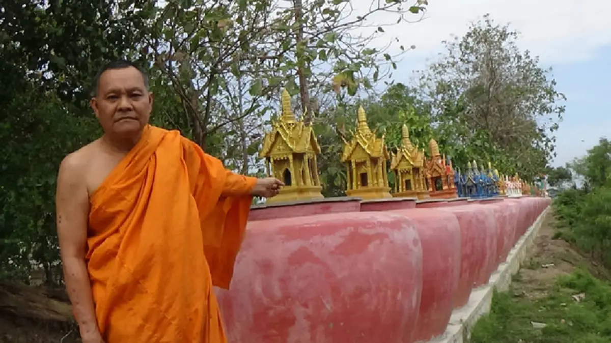 จุดจบความหลอน !!! กับไอเดียสุดเจิด ยุค 60 "กำแพงโอ่งศาลพระภูมิเก่า" ไม่ต้องทิ้งข้างทางให้ขนหัวลุกอีก