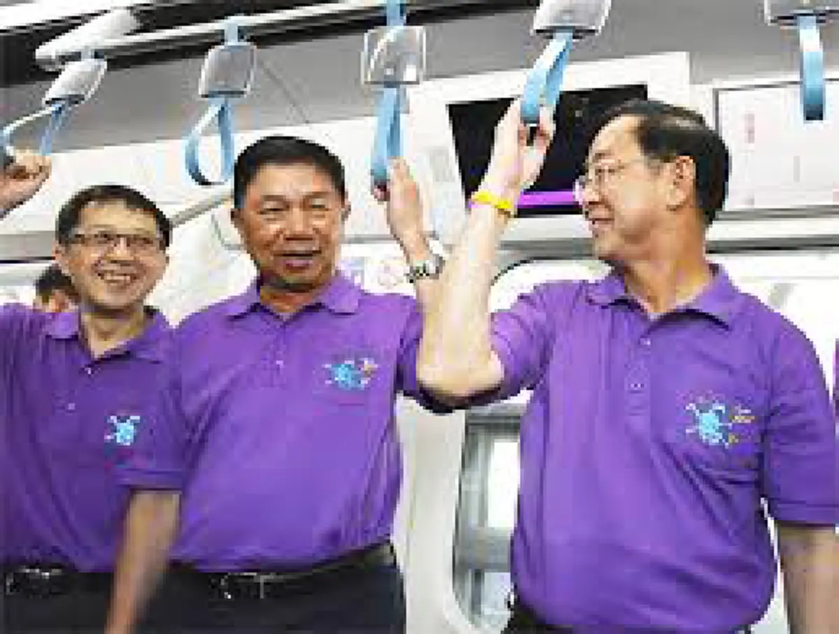"บิ๊กตู่" ลั่นเชื่อมต่อรถไฟฟ้า"สถานีเตาปูน-บางซื่อ"ต้องเสร็จในรัฐบาลนี้ ขู่เปิดเดินรถไม่ได้ เจอดีแน่