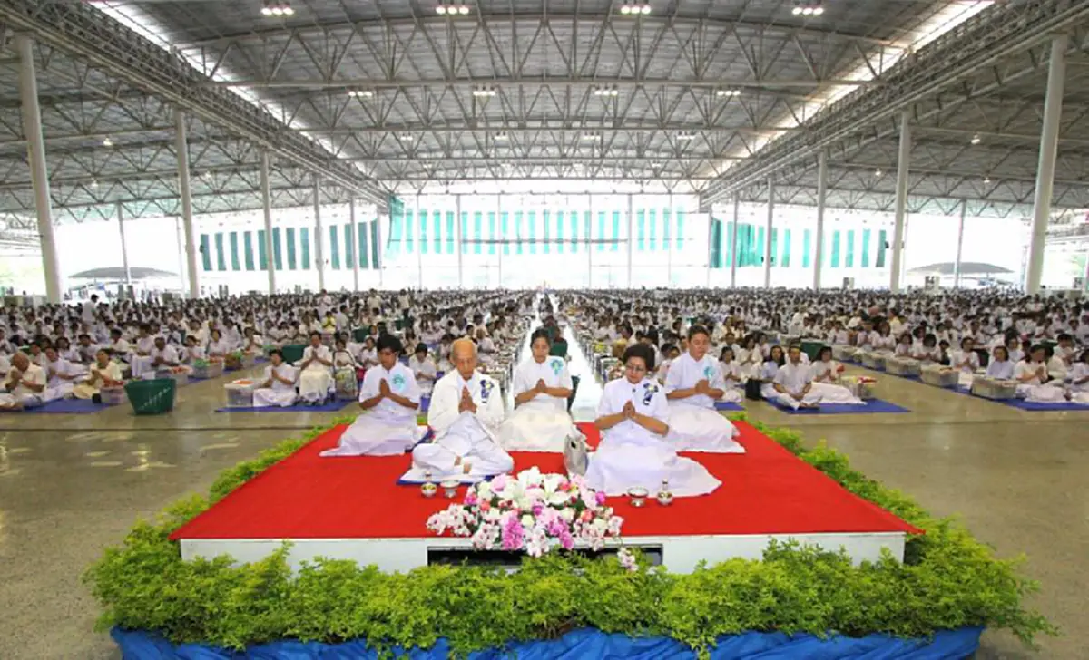 ยังไม่หยุด!! "องอาจ"น้อยใจดีเอ็มซีถูกปิด ย้ำเผยแพร่ธรรมไม่ใช้ปลุกปั่น ยันต่อไปจะใช้ออนไลน์ติดต่อกับกลุ่มศิษย์วัด