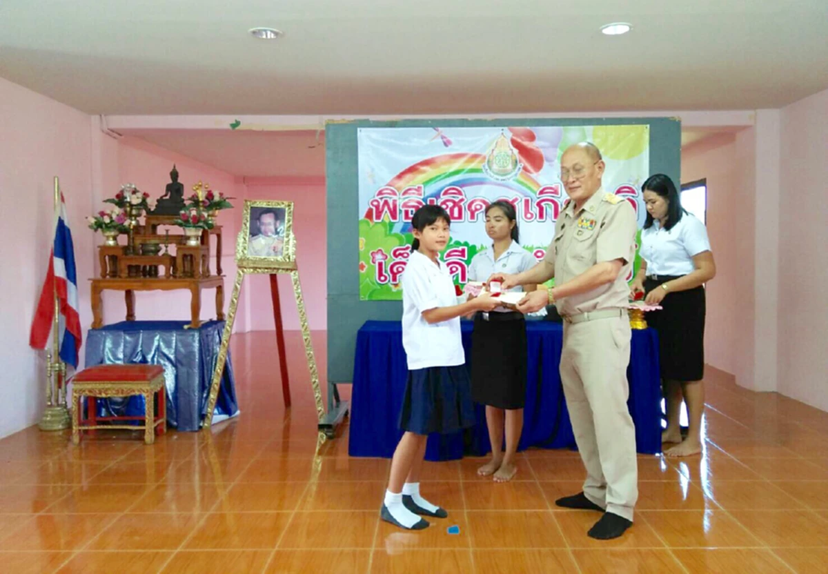 นครปฐม  โรงเรียนวัดลำเหยจัดพิธี มอบเกียรติบัตร เด็กดีศรีลำเหย ระดับ เพชรลำเหย