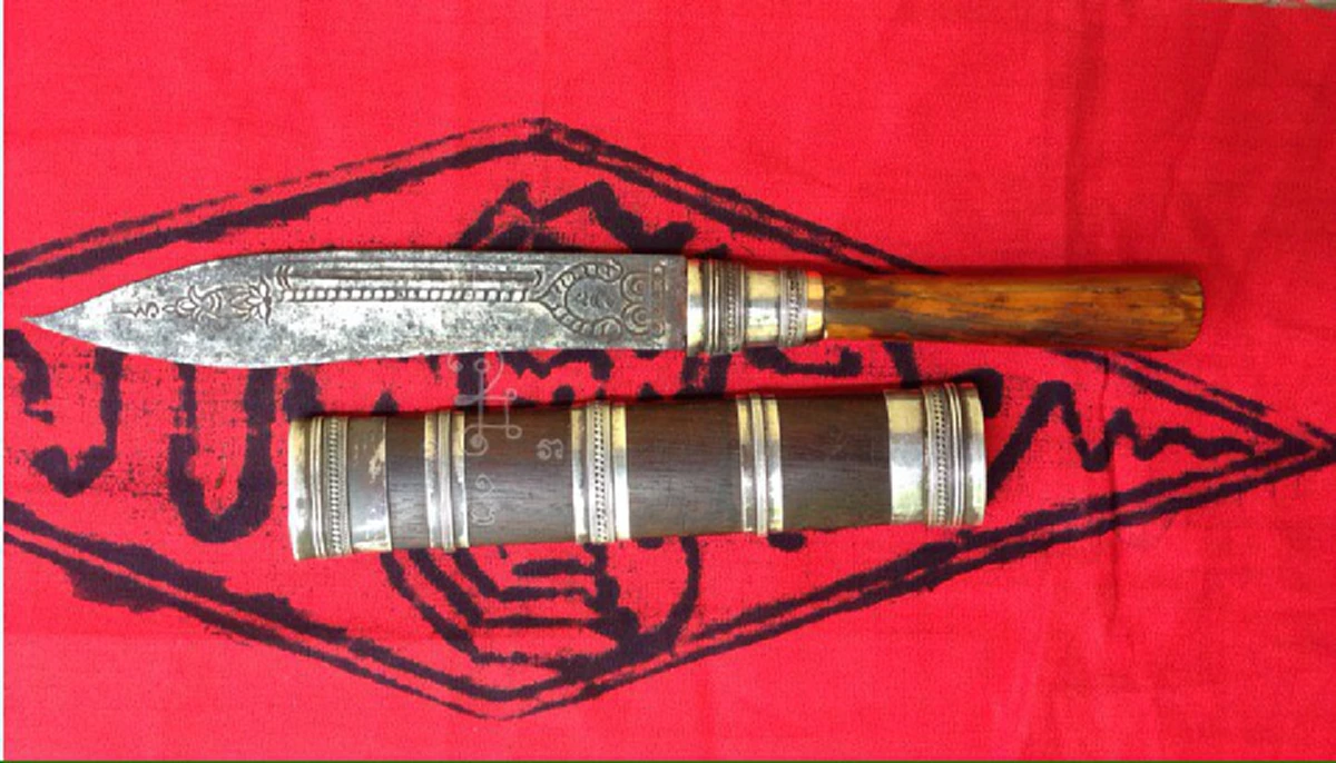 สาธุรัวๆ!! ย้อนรอย "บารมีมีดหมอหลวงพ่อเดิม"ถูกกระสุนรัวใส่ กลับรอดตายอย่างปาฏิหาริย์!!!