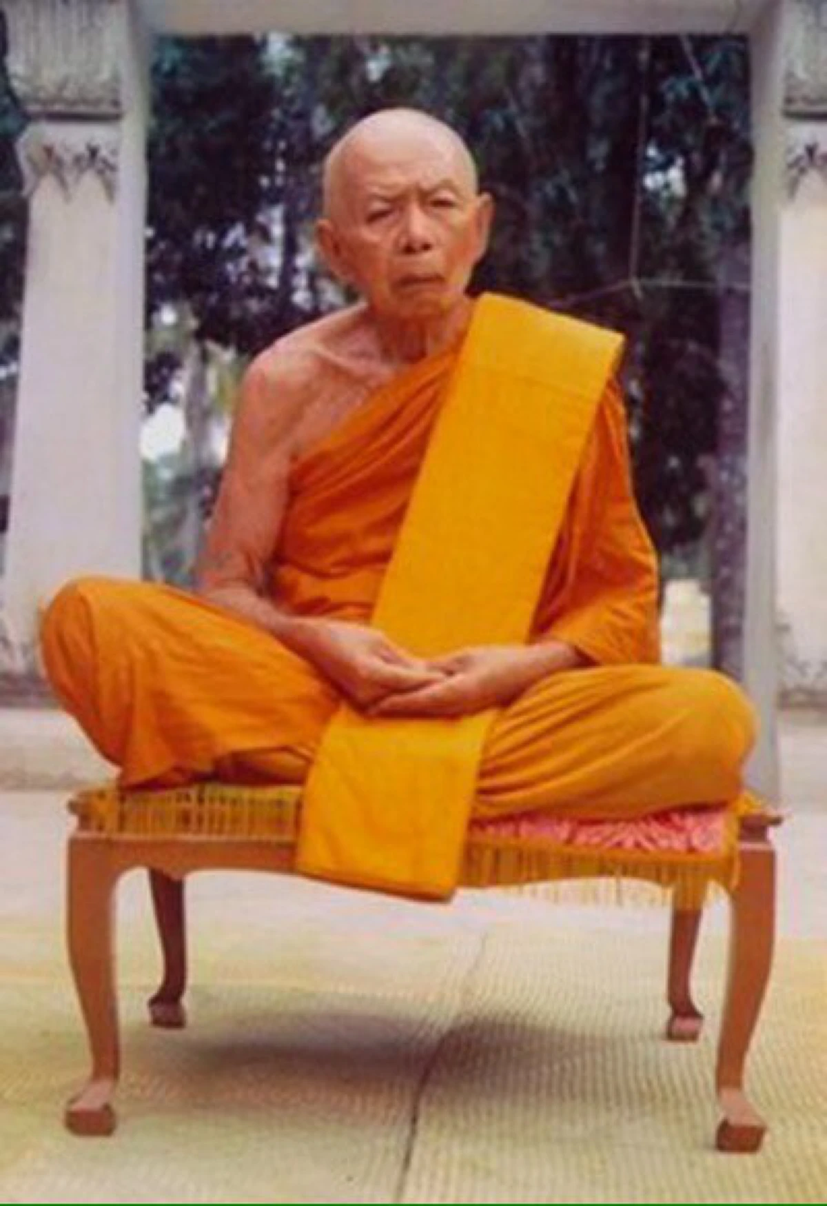 ย้อนรอยปาฏิหาริย์!! จากบารมี"หลวงปู่ทิม"  ยิงไม่เข้า ฟันไม่ถูก...ไม่เชื่อ ต้องเชื่อ!!!