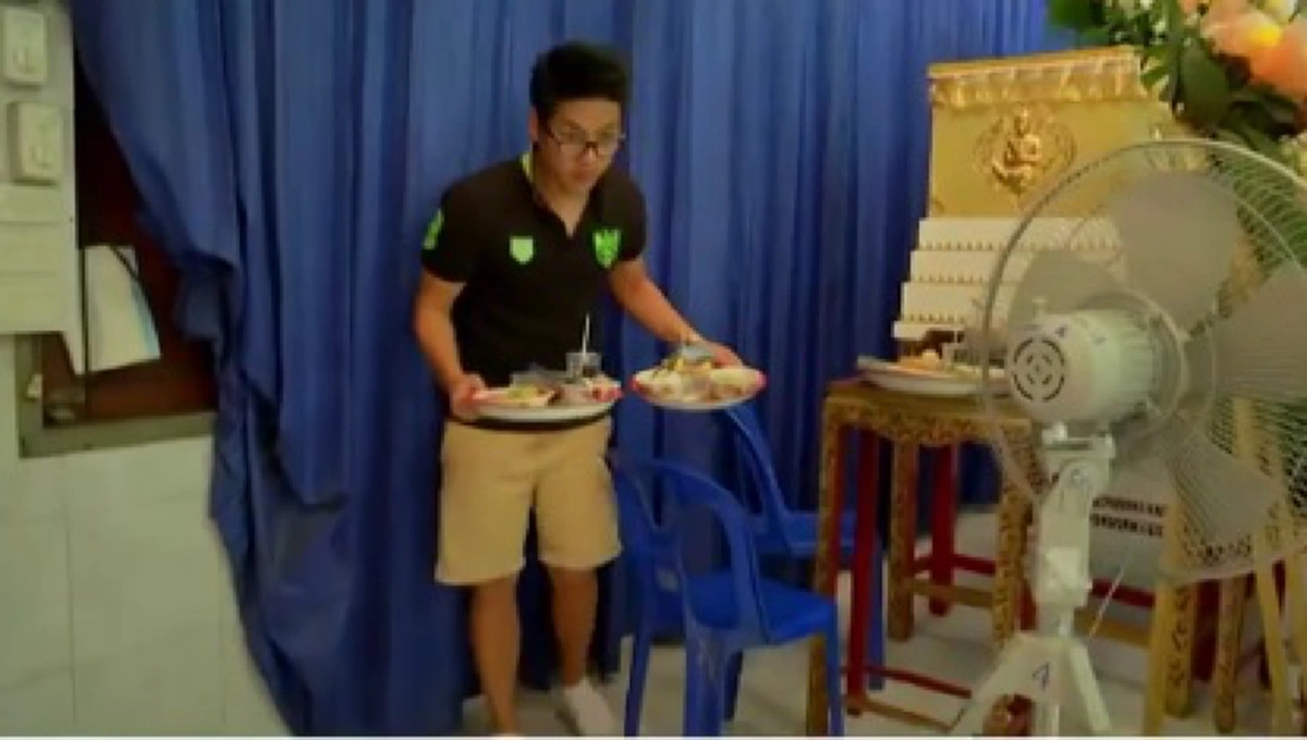 ทำไม่คิดชีวิตเปลี่ยน!!! เปิดใจครั้งแรก "ดีเจเก่ง" หรือ "เก่งเกียร์อาร์" ชีวิตติดลบ ไร้งาน-กินข้าววัด วอนสังคมให้อภัยอีกครั้ง!!! (ชมคลิป)