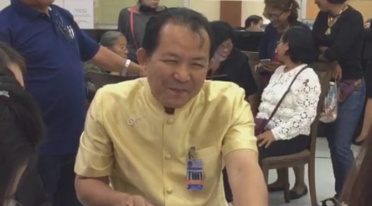 "ศรีสุวรรณ" นำผู้ค้าร้องศาลปค.สั่งกทม.เพิกถอนคำสั่งรื้อถอนตลาดเจเจกรีน ก่อนมีผลบังคับ 5 ก.พ.นี้