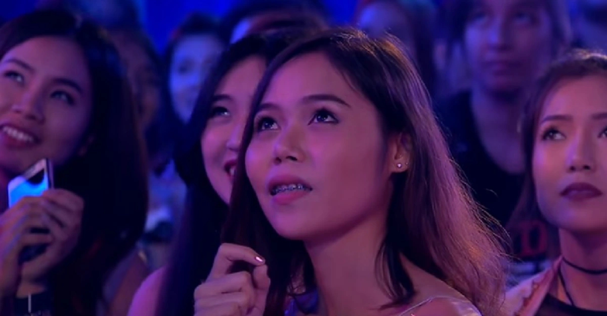 ทำคนฟังน้ำตาไหล!!! หนุ่มโคราช โชว์เสียงร้อง "ใจกลางความเจ็บปวด" อินเนอร์จากชีวิตจริงของลูกคนหนึ่งถึงพ่อที่เขารัก (มีคลิป)