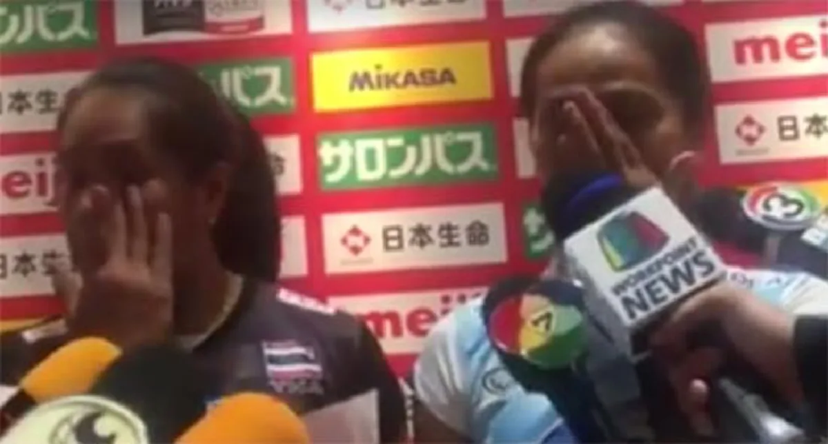 น้ำตาไหลพรากทั้งประเทศ วรรณา บัวแก้ว ลิโบโร่จอมเก๋าทีมชาติไทย หลั่งน้ำตา หลังสิ้นสุดการรับใช้ชาติ "ครั้งสุดท้าย" ยังหวังให้รุ่นน้องสานฝันต่อ