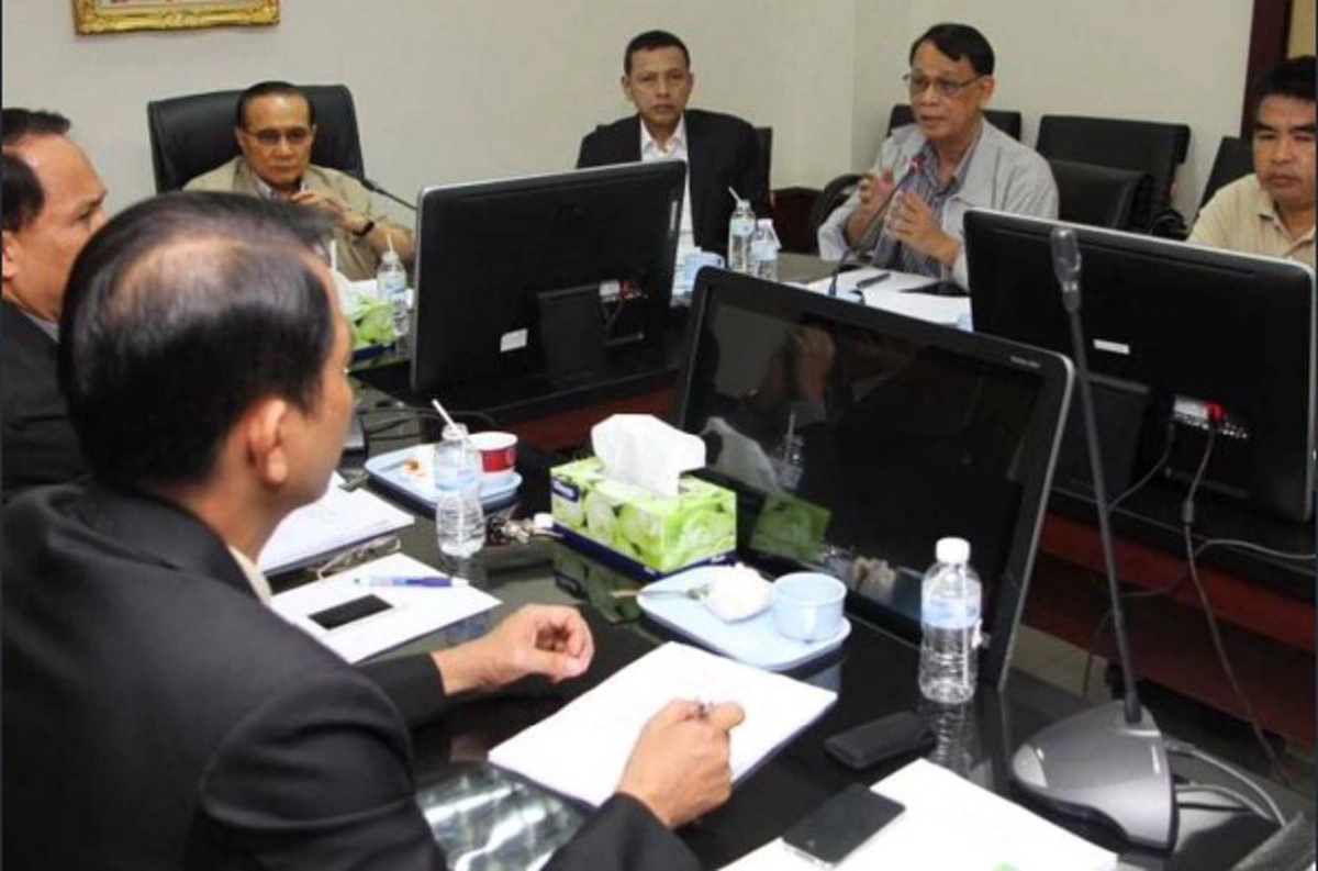 รองโฆษกสตช.ระบุชัดกลุ่มเสียประโยชน์อยู่เบื้องหลังพงส.เคลื่อนค้านคำสั่งคสช.