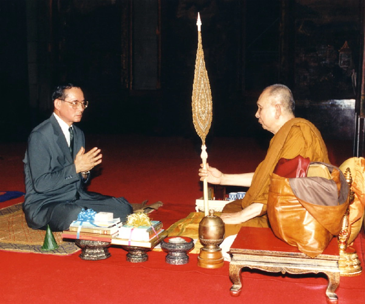 ทิพยอำนาจในพระบาทสมเด็จปรมินทรมหาภูมิพลอดุลยเดชฯ  ประจักษ์ด้วยภูมิธรรมอันสูงยิ่ง #  "สิริอัญญา" โพสต์ทำให้ยิ่งภูมิใจเกิดมาในสมัยรัชกาลที่ ๙