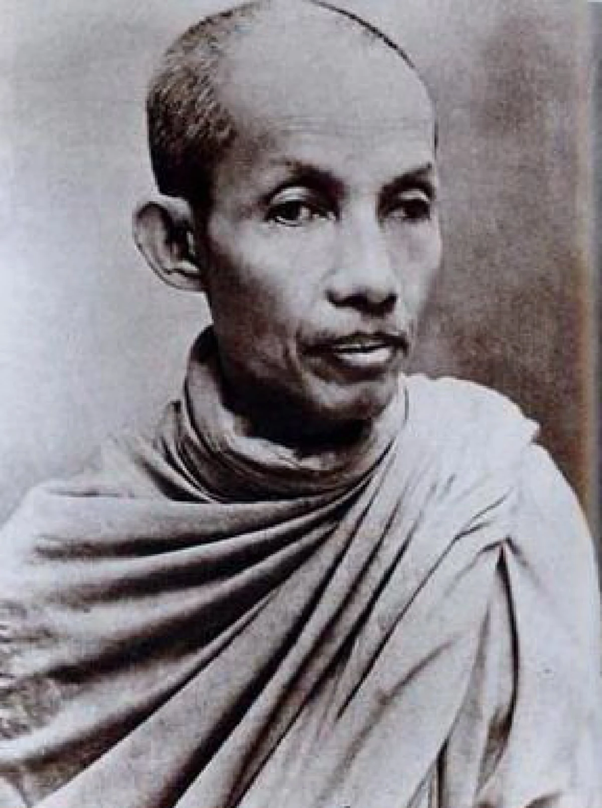เหลือเชื่อ! สมเด็จพระวันรัต(แดง) ดื่มน้ำพระพุทธมนต์แช่พระกริ่ง แล้วหายจากโรค ! ประสบการณ์จริงที่ทำเอาพระสังฆราช(แพ) นิยมสร้างพระองค์นี้ !