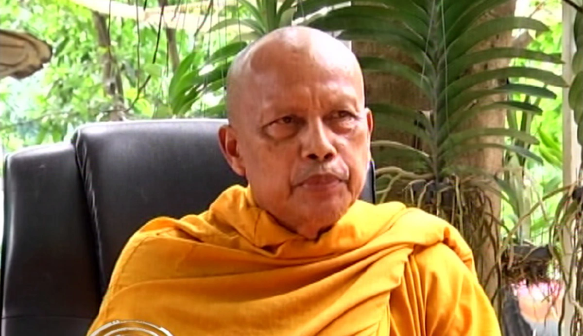 ได้ทีขี่พระไล่ !!! ... มีโอกาสเมื่อไหร่ ไม่เคยพลาด เพื่อไทย โหนกระแสหวังรบ.ฟังคำพระพยอม-ผิดหวังผลงานเศรษฐกิจ 
