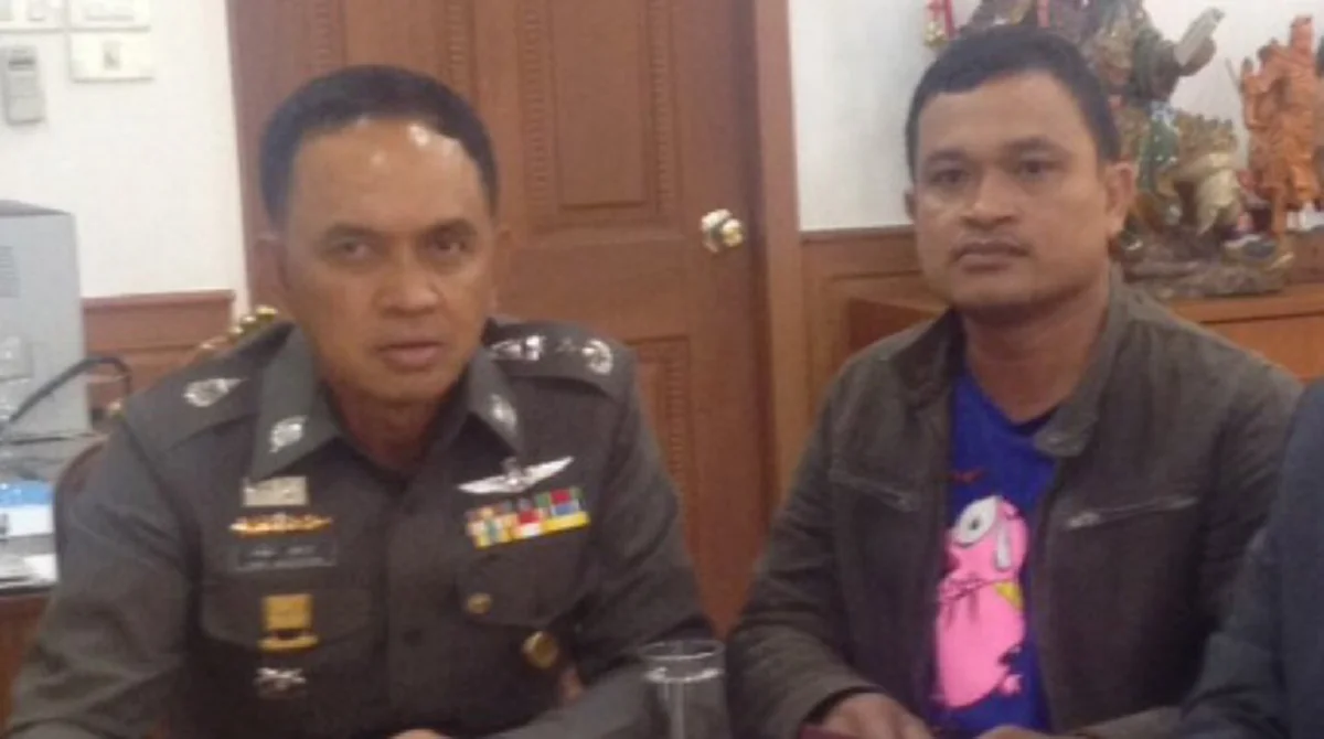 ระดับคนสนิท"โก้"มาแล้ว ดอดพบ"ศานิตย์"เปิดหมดเปลือก"หญิงไก่" ทุกซอกทุกมุม แต่ละอย่างเหลือเกินจริงๆ ผู้หญิงคนนี้