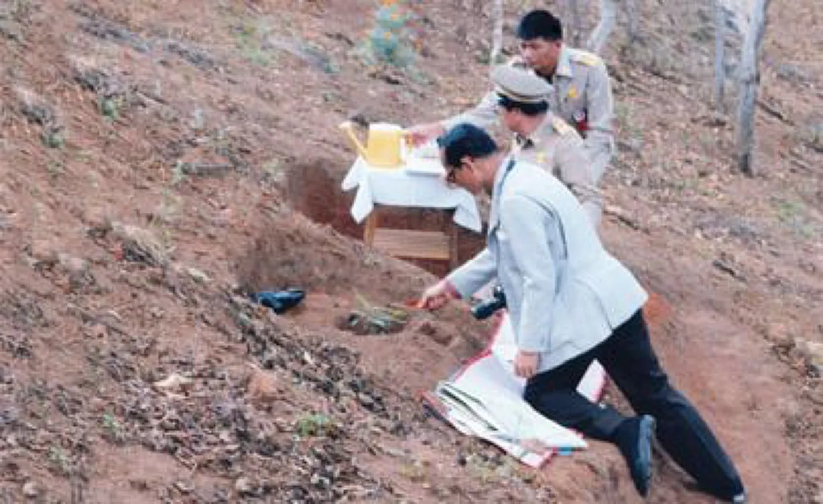 ตีแผ่เรื่องจริง!! "ในหลวง ร.9" ทรงรักพวกเรา มากกว่าชีวิตพระองค์เอง อ่านแล้ว น้ำตา ไหลไม่หยุด!!