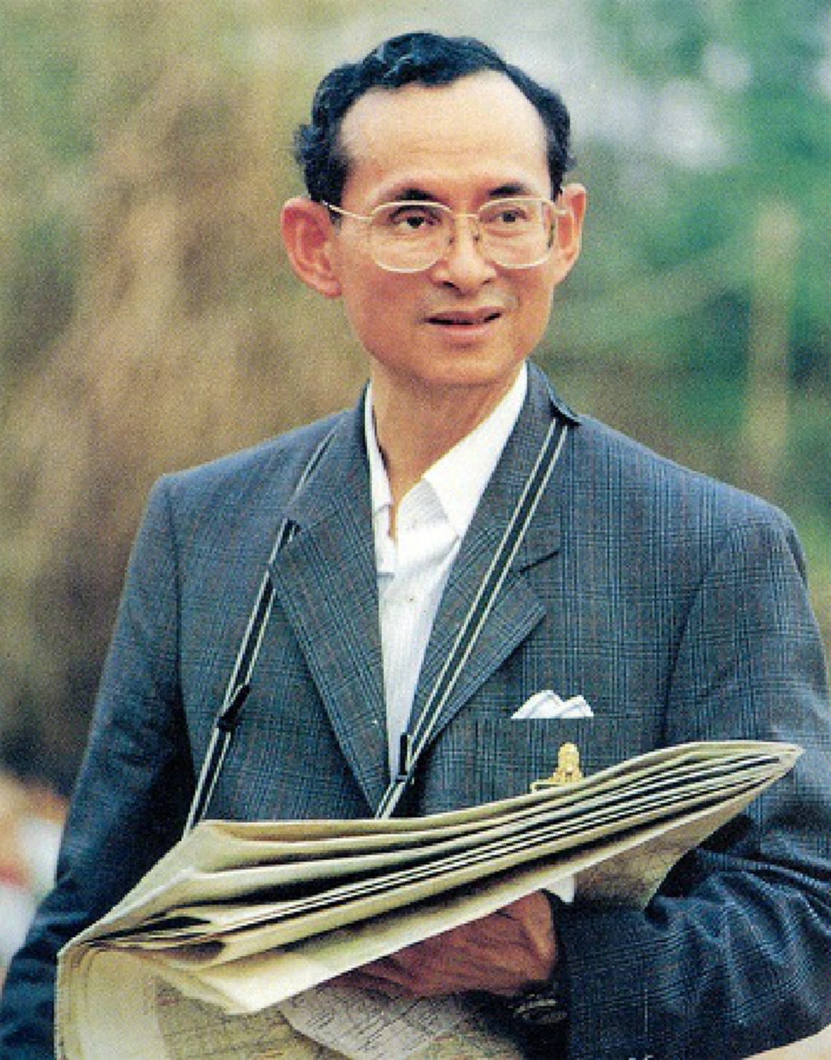 พุทธภูมิพล!! "ทศบารมี" ที่สถิตอยู่ในพระราชหฤทัย ... คือประจักษ์พยานแห่ง "ปณิธานพระโพธิสัตว์" อันยิ่งใหญ่ของในหลวงรัชกาลที่ ๙!!