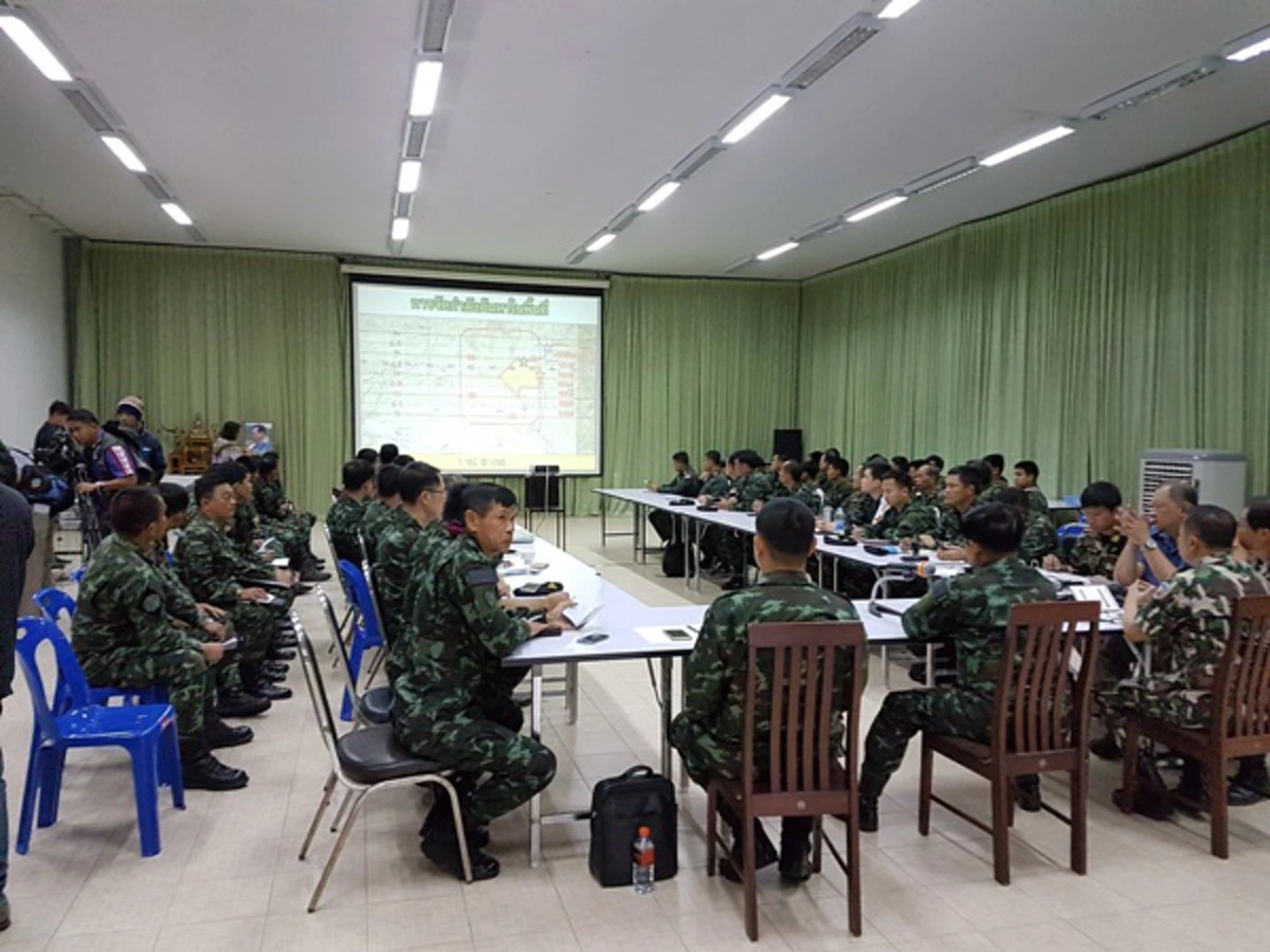 ค้นหาต่อ!! หลังเฮลิคอปเตอร์ทหารสูญหาย แม่แจ่ม ล่าสุดพบกลิ่นน้ำมันเครื่อง ที่หน้าผาสูงชัน เร่งปูพรมค้นหา!!?
