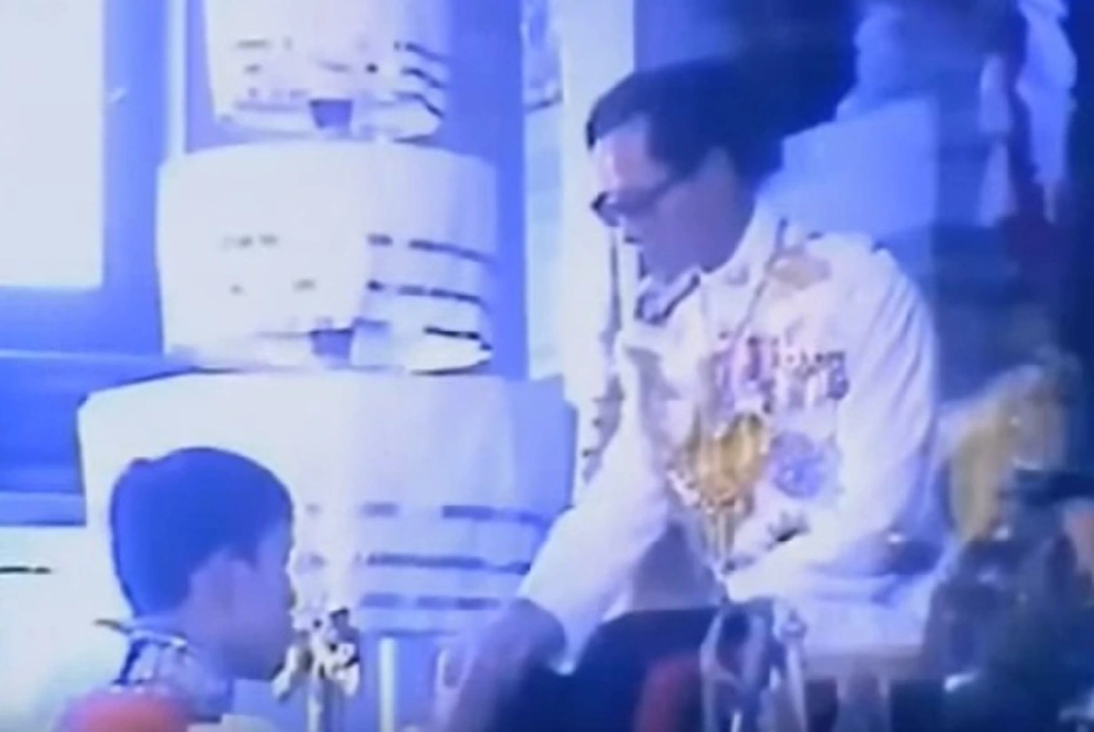 พระมหากษัตริย์พระองค์ใหม่ !!! ประธานสนช.อัญเชิญสมเด็จพระบรมฯขึ้นเป็นรัชกาลที่10แล้ว #ขอทรงพระเจริญ #