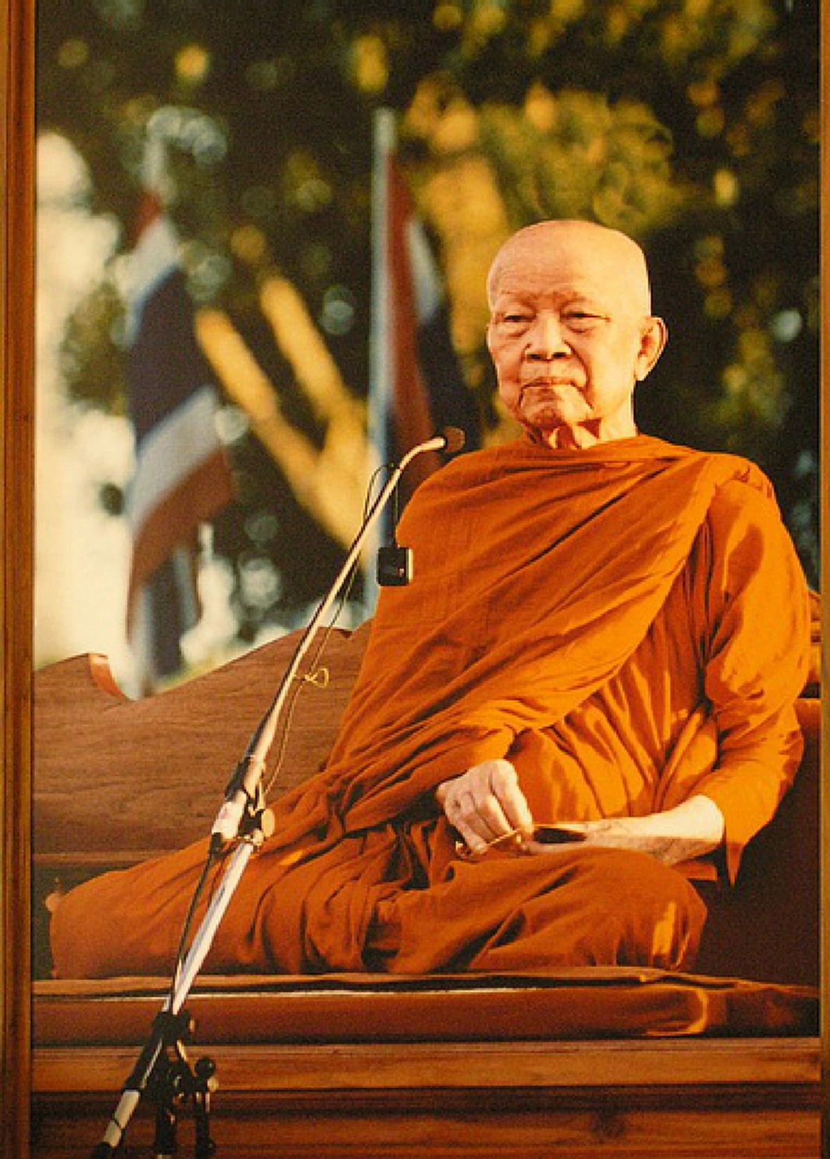 คนเราพบกันไม่ใช่เรื่องบังเอิญ! ญาณระลึกชาติของหลวงปู่สาย! เล่าถึงความสัมพันธ์กับหลวงตามหาบัว เคยพบกันมาแล้วถึง 9 ชาติ