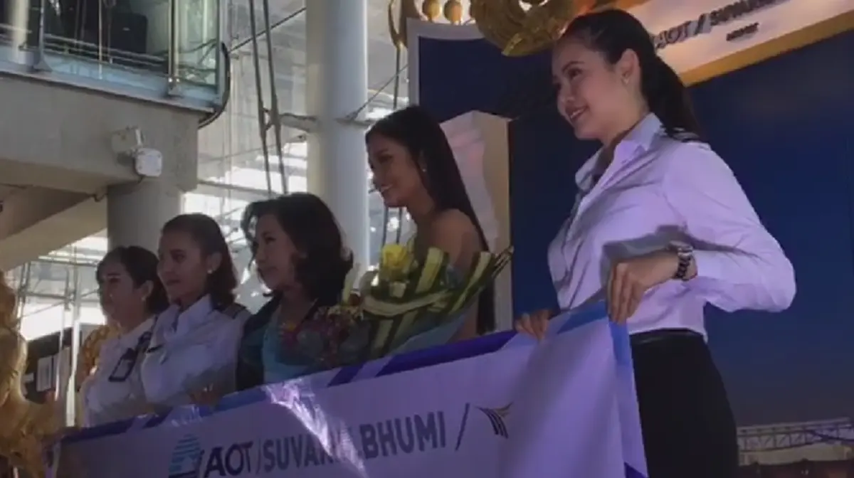 สุดน่ารัก!! มิสโคลอมเบีย โพสต์ซึ้งถึง "น้ำตาล ชลิตา" พร้อมใส่สายสะพายไทยแลนด์ ชาวเน็ตชม มากกว่าชัยชนะคือมิตรภาพ!! 