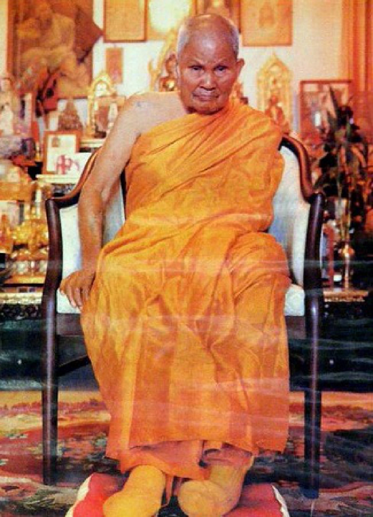 สุดอัศจรรย์!! เมื่อสิ่งศักดิ์สิทธิ์เนรมิต "พระนางมัทรี" มาช่วย "หลวงปู่ชอบ" ให้พ้นจากกุฏิ...ก่อนต้นไม้จะโค่นทับจนแหลกเป็นจุณ!!