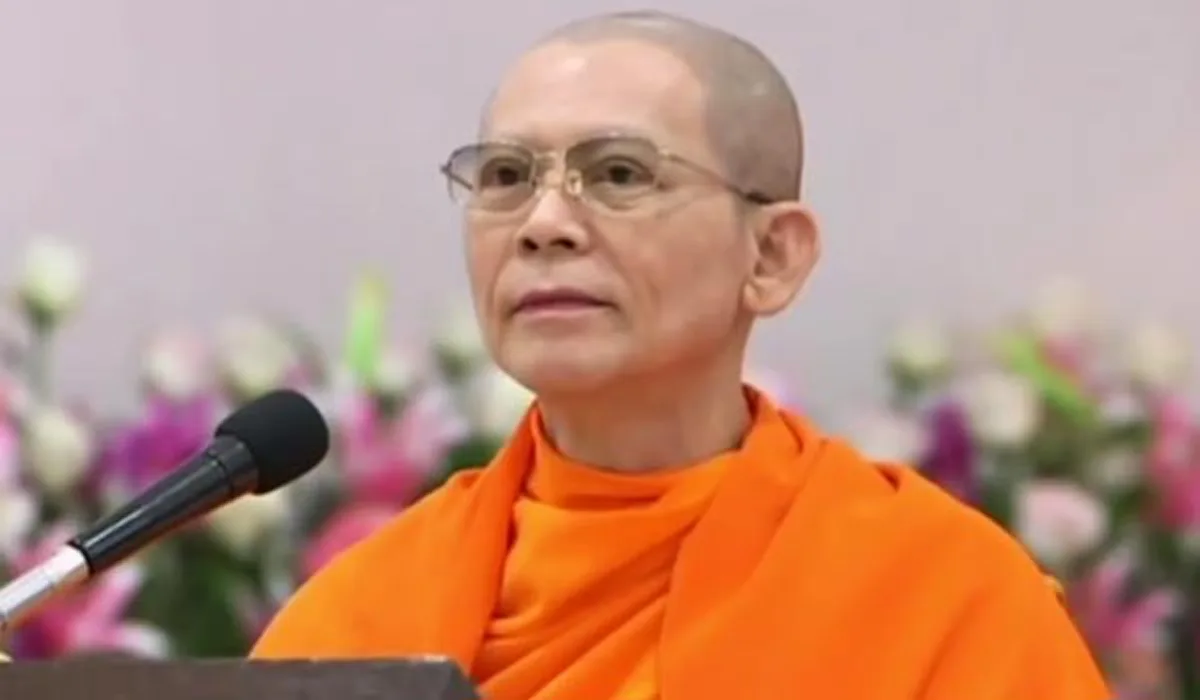 แม้แต่คนใกล้ชิดก็ไม่รู้!!! "พระสนิทวงศ์" ยืนยัน ไม่พบเห็น "พระธัมมชโย" มาตั้งแต่เดือนพ.ค.แล้ว