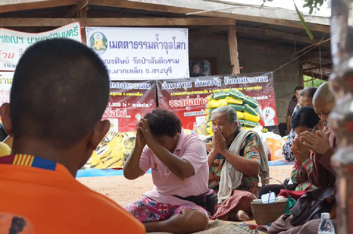 ด่านขุดทดโมเดล!!!...ชาวบ้านสุดอ้อนวอนถูกยึดคืนที่ ลือหึ่งใต้พิภพเต็มไปด้วยแร่ขุมทรัพย์(รายละเอียด)