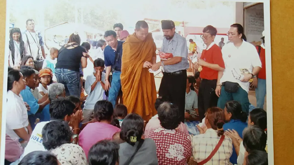 ติ่งธรรมกายเพ้อหนัก!?!..."พุทธะอิสระ"รับงานมุสลิมล้มธรรมกาย...อย่าคิดว่าคนอื่นจะชั่วเหมือนตัวเอง!?!...