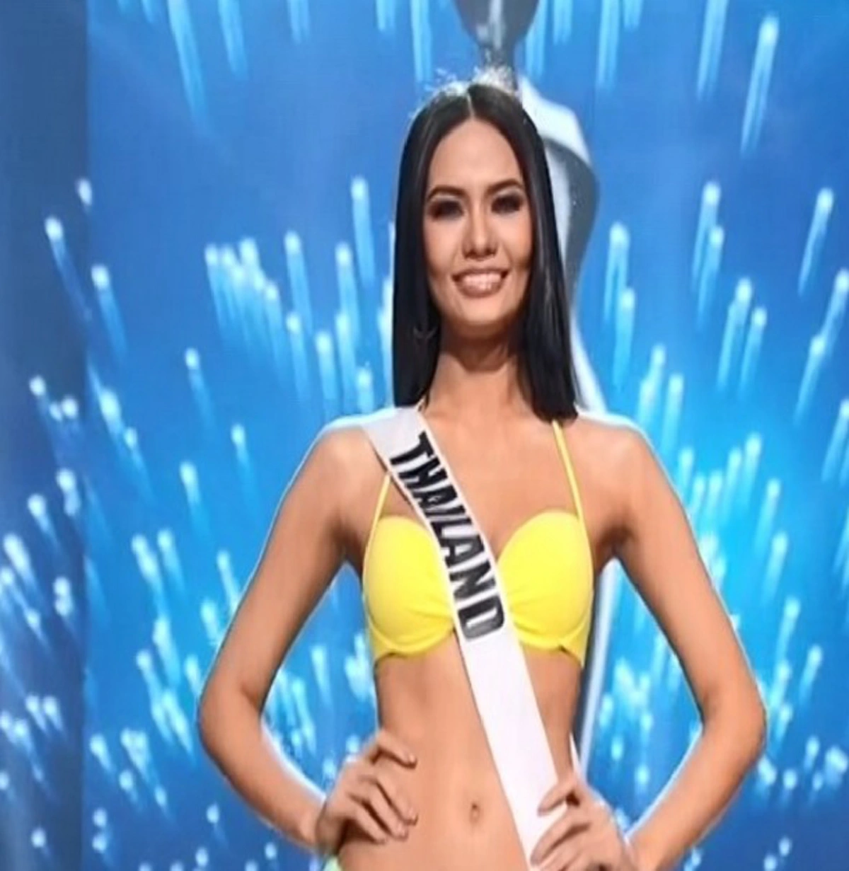 สะกดทุกสายตา!!! "น้ำตาล ชลิตา" เดินโชว์รอบชุดว่ายน้ำหลังเข้ารอบ 13 คนสุดท้าย  งานนี้สวยออร่าพุ่งสุดๆ (ภาพ+คลิป)
