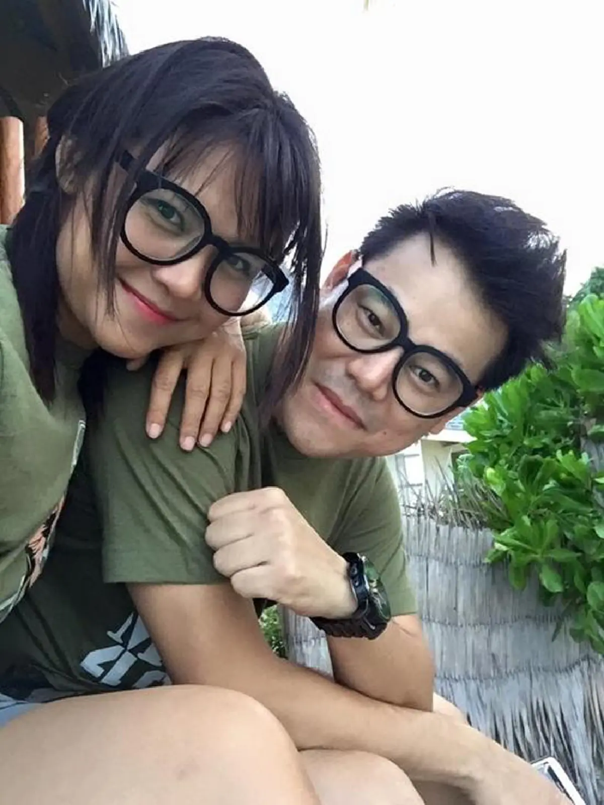 ดูดดื่มจนน้ำทะเลหวาน !!! "ตั๊กแตน ชลดา-เพชร สหรัตน์"  โชว์สวีทเที่ยวมัลดีฟส์  โอ้ย..น่าอิจฉาจริงๆ (ชมภาพ)