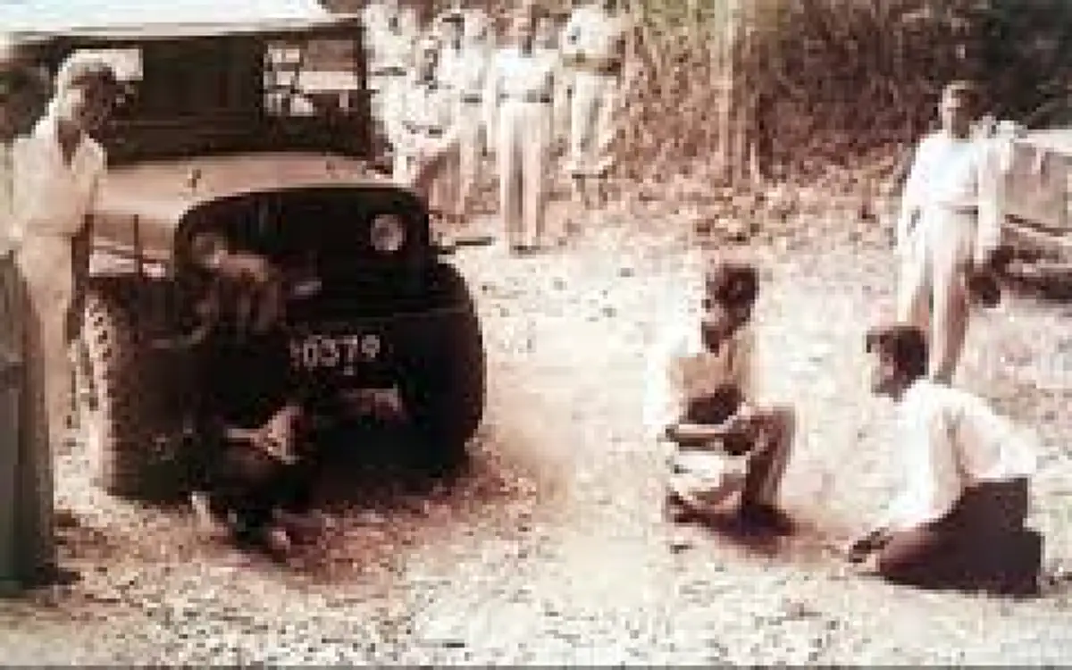 ที่สุดแห่งความประทับใจ!..."เมื่อรถพ่อหลวงติดหล่ม" อยู่เพียงลำพัง... (เหตุการณ์ ปี พ.ศ.๒๕๐๑)