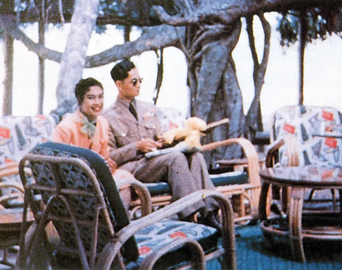 เมื่อครั้งในหลวงรัชกาลที่ 9 เสด็จเยี่ยมเยือนราษฎร ในภาคอีสานเป็นภูมิภาคแรก พ.ศ. 2498 (ภาพชุด+รายละเอียด)