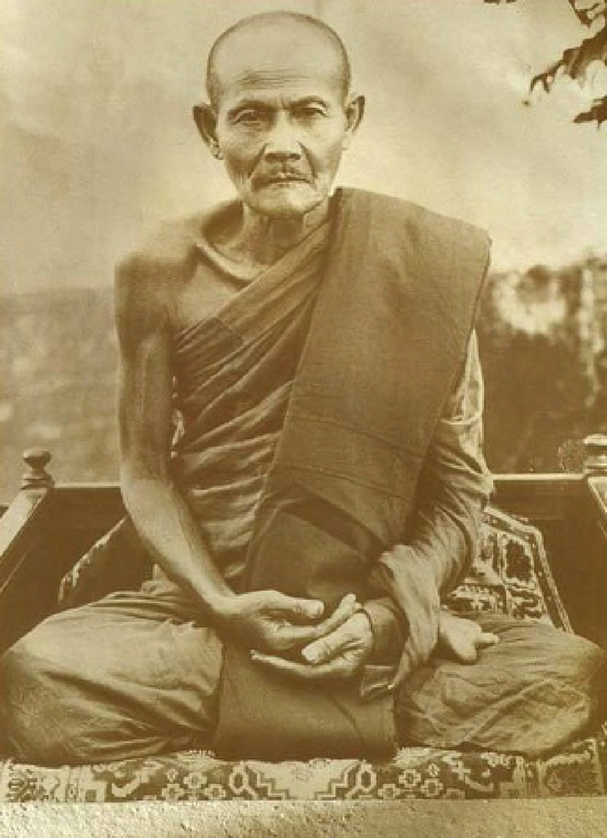 ไม่เข้าถ้ำเสือ...ไฉนเลยจะได้ลูกเสือ!! หลวงปู่เจี๊ยะเล่าวีรกรรมสุดประทับใจ ... "ถ้าไม่แหย่หลวงปู่มั่นก็ไม่ได้ฟังธรรมะดี ๆ จากท่าน"!!