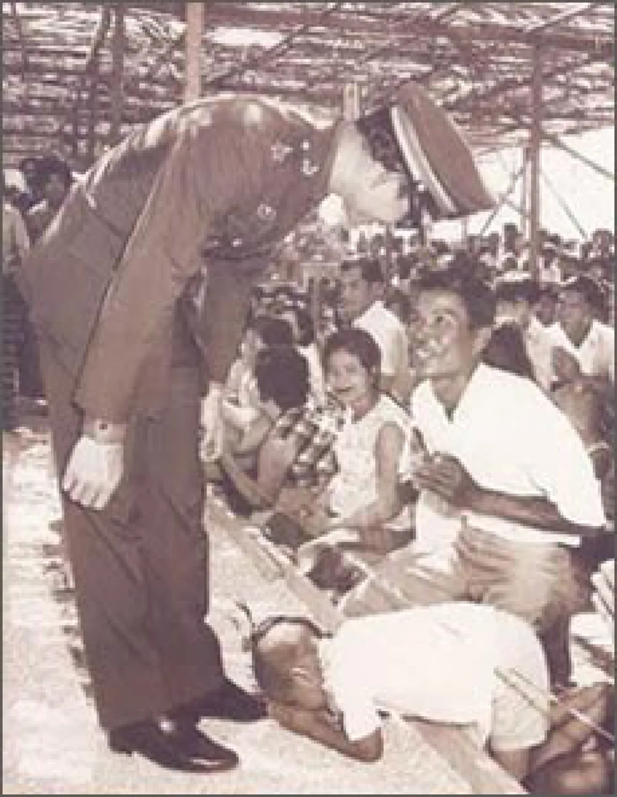 สุดซาบซึ้ง!...กับ...พระมหากรุณาธิคุณ...อ่านแล้วถึงกับน้ำตาซึม(ปลื้มปีติ)"ขอพระองค์ทรงพระเจริญ"...