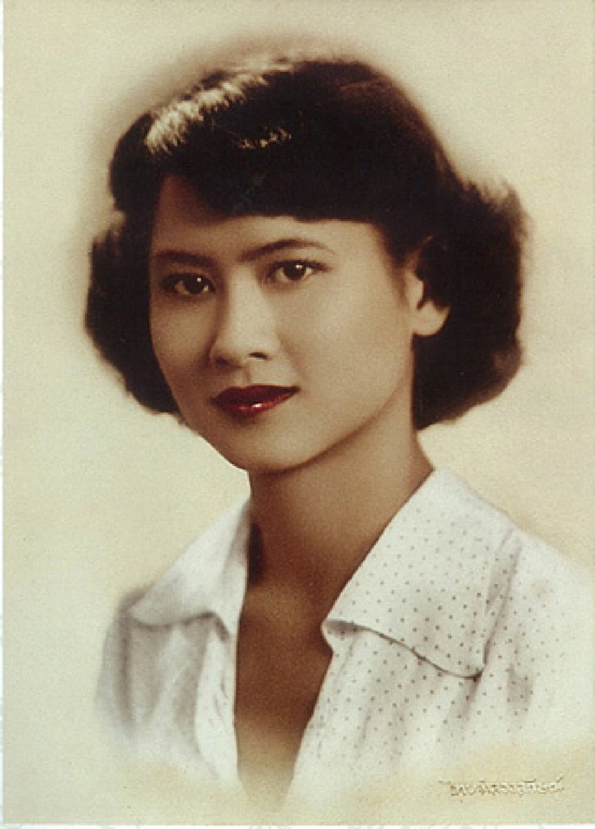 เจ้าฟ้าพระอาจารย์...เรื่องเล่าจากศิษย์ในพระองค์ ทรงเป็นพระอาจารย์ที่งดงาม ทั้งสิริโฉม พระสุรเสียง  ทั้งมากด้วยพระปรีชา จนทำเอา นศ. อึ้งตะลึง