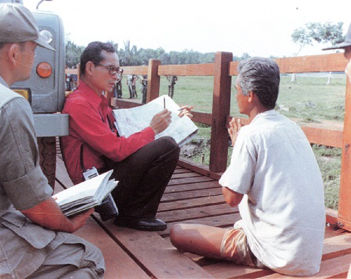 "เราจะครองแผ่นดินโดยธรรมเพื่อประโยชน์สุขแห่งมหาชนชาวสยาม"!! ถ้อยคำจากพระราชหฤทัยที่ทำให้พระองค์สถิตอยู่ในดวงใจของพสกนิกรไทยชั่วนิรันดร์!!