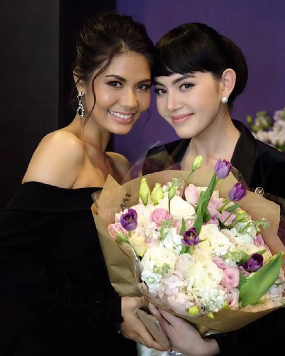 เพิ่งรู้นะเนี่ย!!! ที่แท้ "น้ำตาล ชลิตา" เป็นคู่หูคู่ซี้กับ ซุปตาร์คนนี้นี่เอง บอกเลยถึงขั้นเรียกกันว่า "น้องสาว" คนสนิทเลยทีเดียว!!! (มีภาพ)