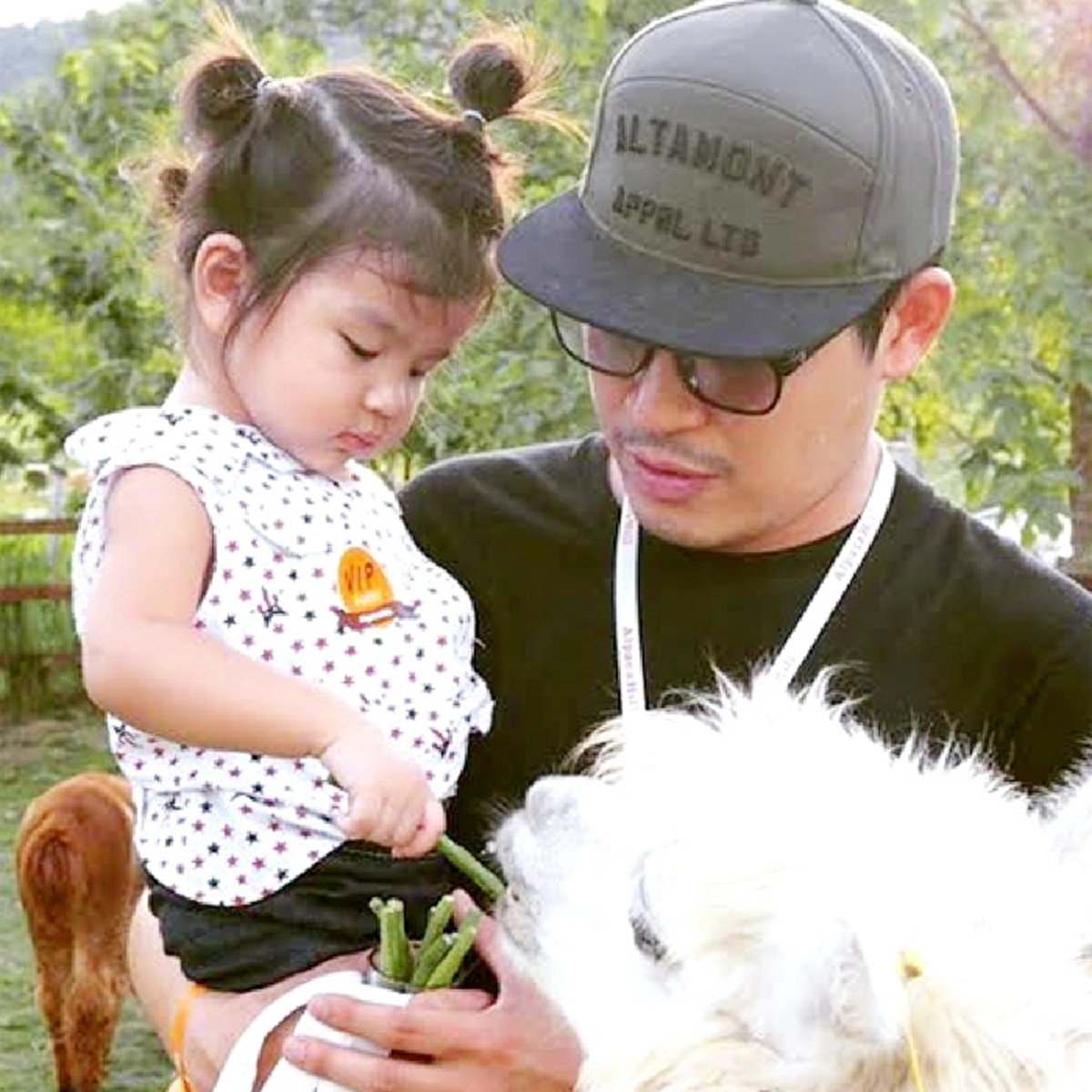คิดถึงเขาสุดหัวใจ!!! จากไปครบ 1 ปี "ปอ ทฤษฏี" เหลือ "น้องมะลิ" รอยยิ้มดวงใหม่ที่จะเข้ามาเต็มเต็มดวงใจของแฟนๆ 