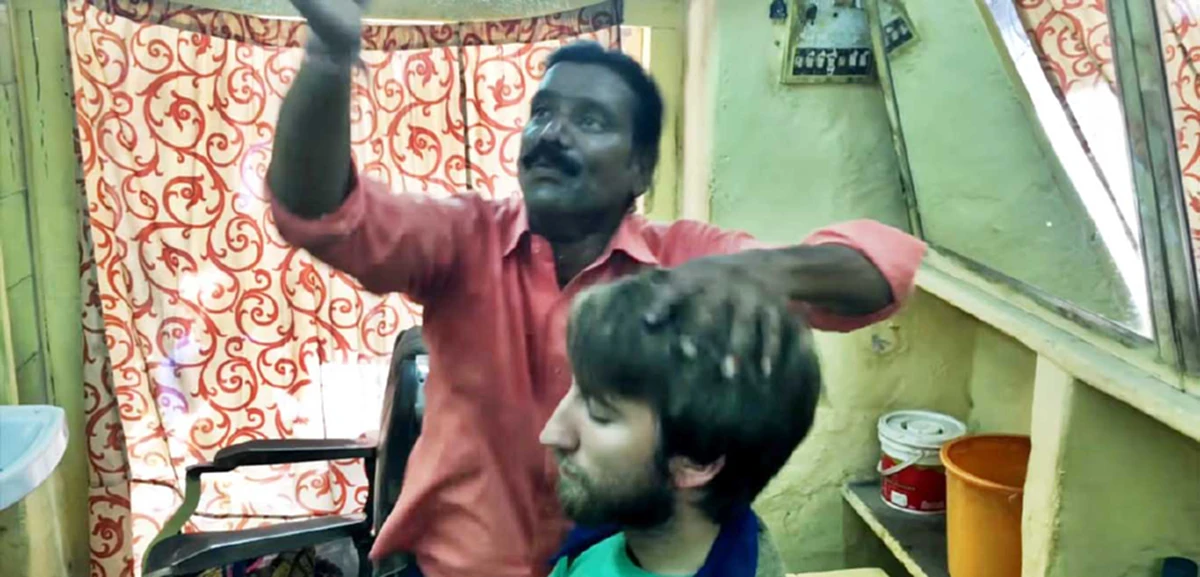 กล้าลองไหม?? .ชมลีลานวดศีรษะสะท้านฟ้า นวดหน้าด้วยพลังจักรวาล!! (มีคลิป)