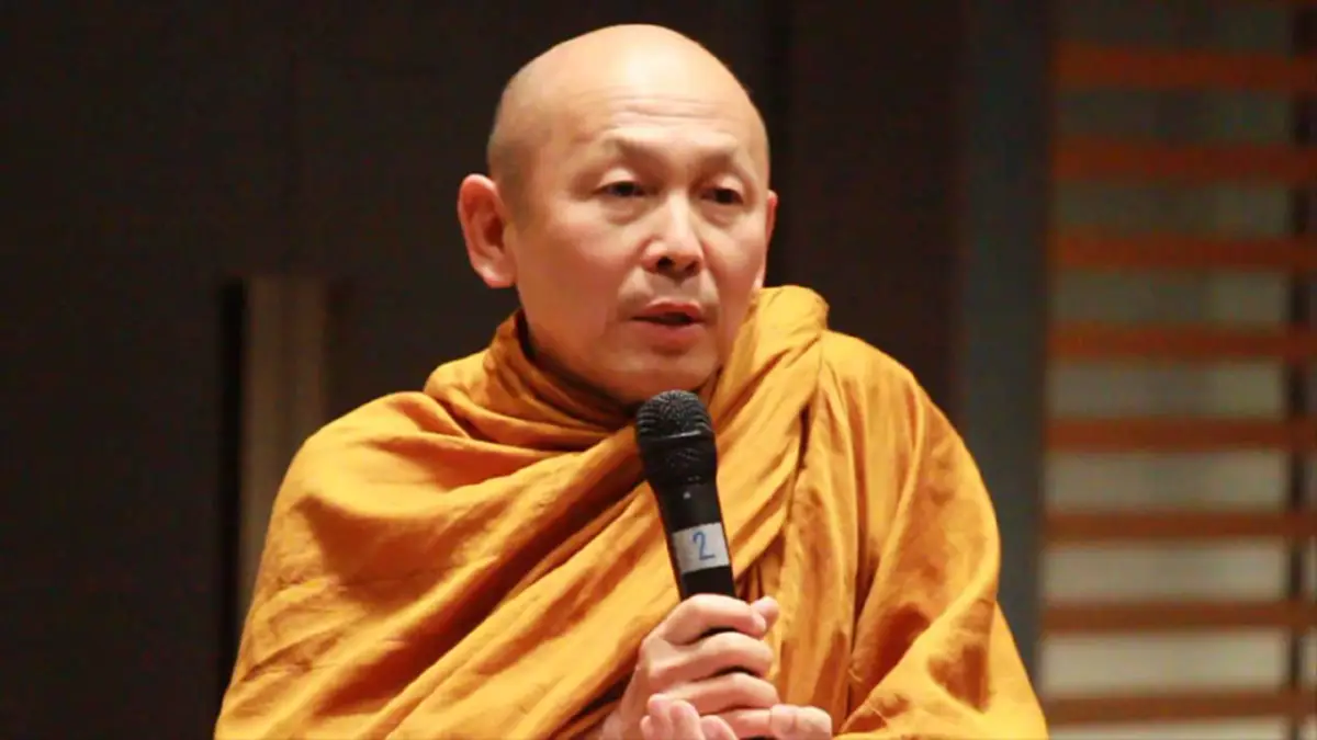 พระไพศาล วิสาโล ขอชาวไทยทำความดีให้สมเป็นพสกนิกรของพระองค์และเรียนรู้เรื่องอนิจจัง-ความไม่เที่ยงแท้ เพื่อก้าวไปข้างหน้าด้วยความไม่ประมาท