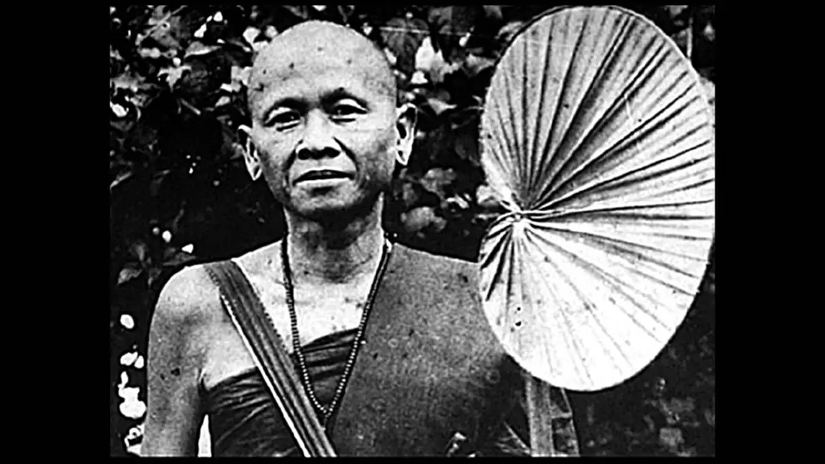 เปิดคำทำนาย "ครูบาศรีวิชัย" ร้อยกว่าปีที่แล้ว เหลือเชื่อ!!ตรงกับเหตุการณ์ปัจจุบันทุกอย่าง??