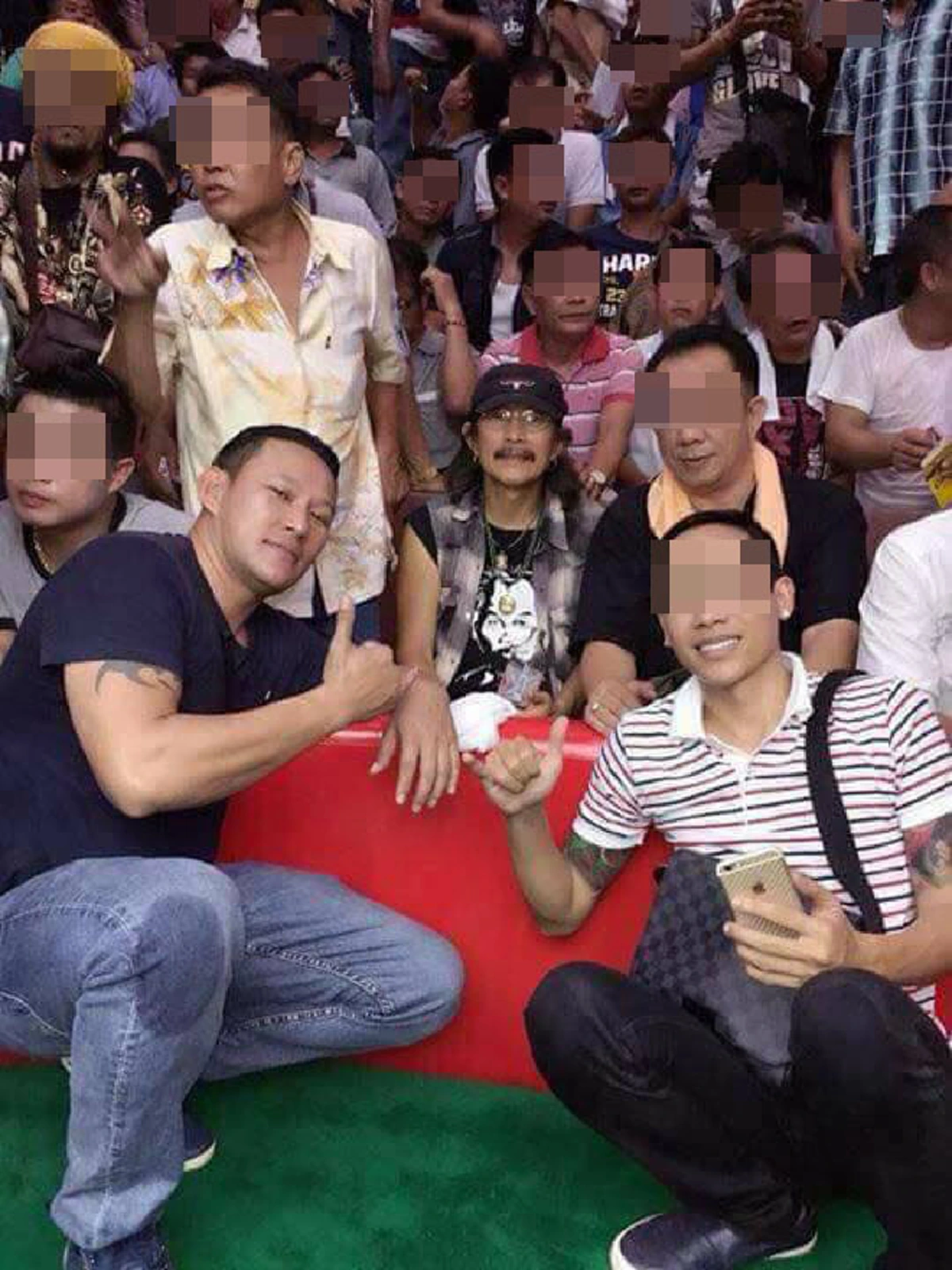 ช็อกทั้งบาง!! "คนดังระดับประเทศ" โผล่ร่วมเฟรม "ไซซะนะ" ขณะชาวเน็ตแฉชีวิตสุดหรู-คบค้าไฮโซ คนดัง!!