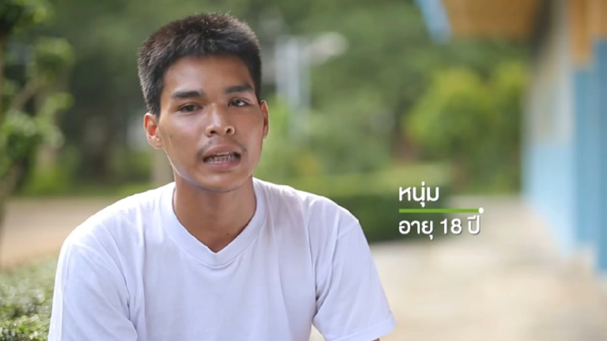 ชื่นชมหัวใจ!! "น้องหนุ่ม" เด็กม.6 สู้ชีวิตทำทุกอย่างเพื่อเป้าหมายเรียนมหาลัยหาเงินเลี้ยงครอบครัว รับเคยผิดหนักอนาคตเกือบจบสิ้นแต่วันนี้ไม่ขอพลาดซ้ำสอง!! (ชมคลิป)